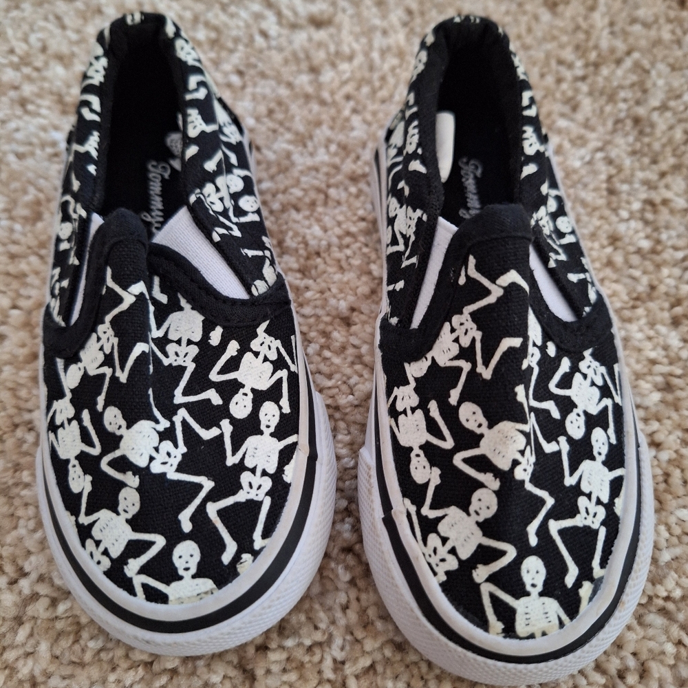 Tommy Bahama glow in the dark toddler boy slip ons